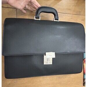 Gucci Pebbled Calfskin Executive Briefcase Silver Lock Near Mint Vintage